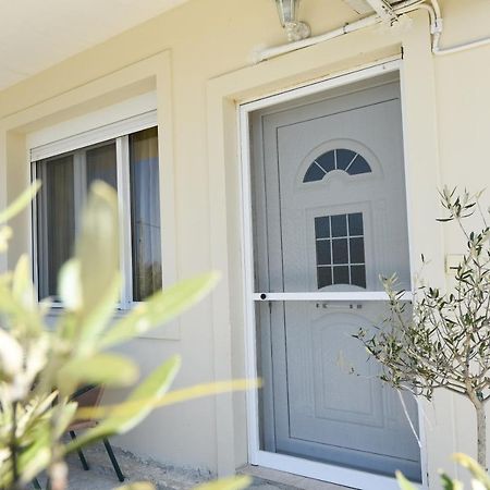 Catherine'S House อีกูเมนิทซา ภายนอก รูปภาพ